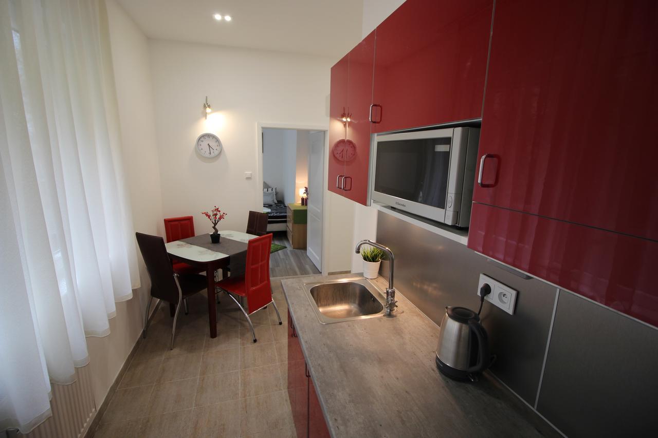 Smart City Prague Apartment Eksteriør billede