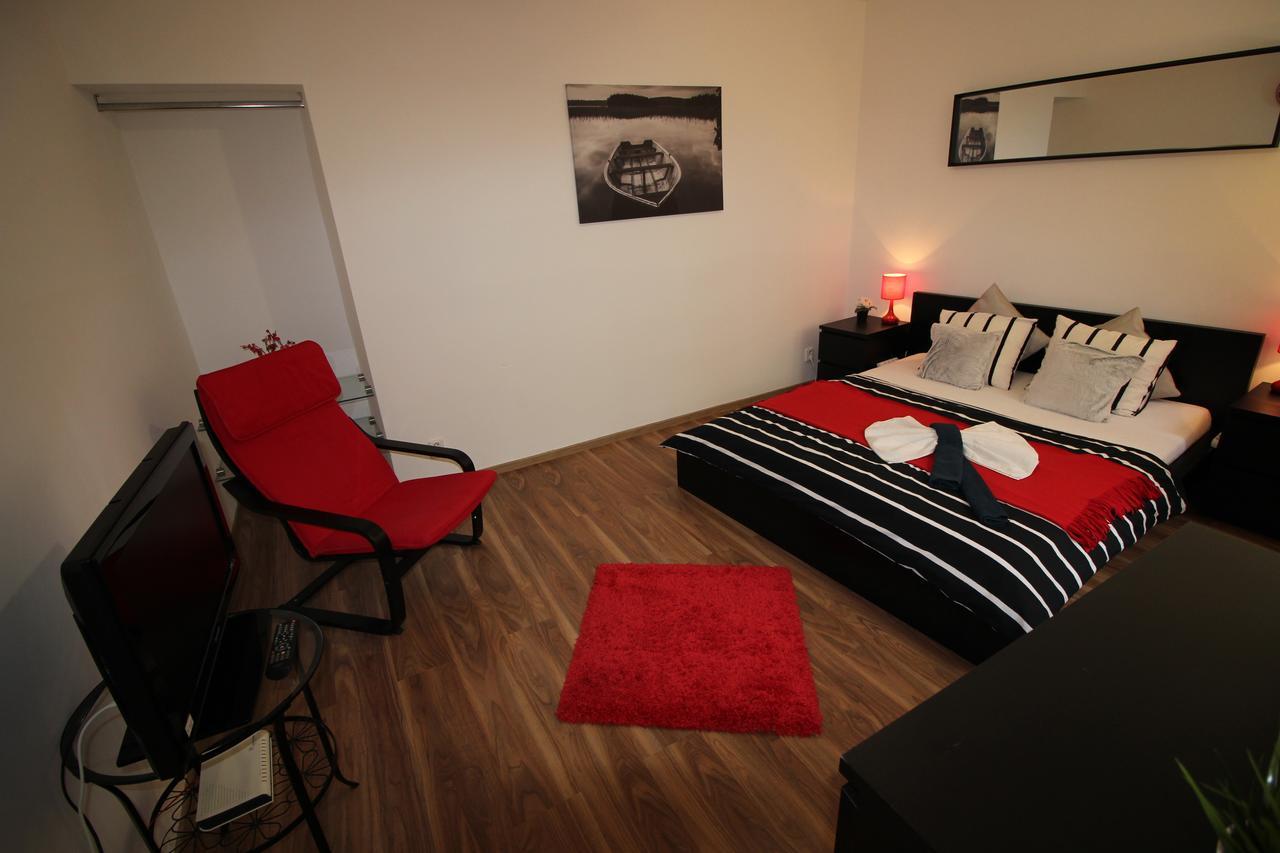 Smart City Prague Apartment Eksteriør billede